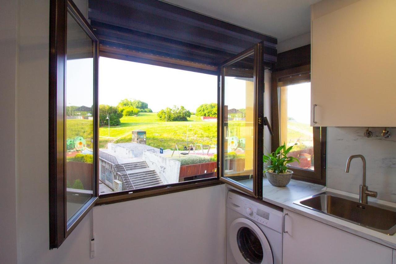 Loft En Gijon - Cimavilla Con Vistas Al Cerro Exterior photo